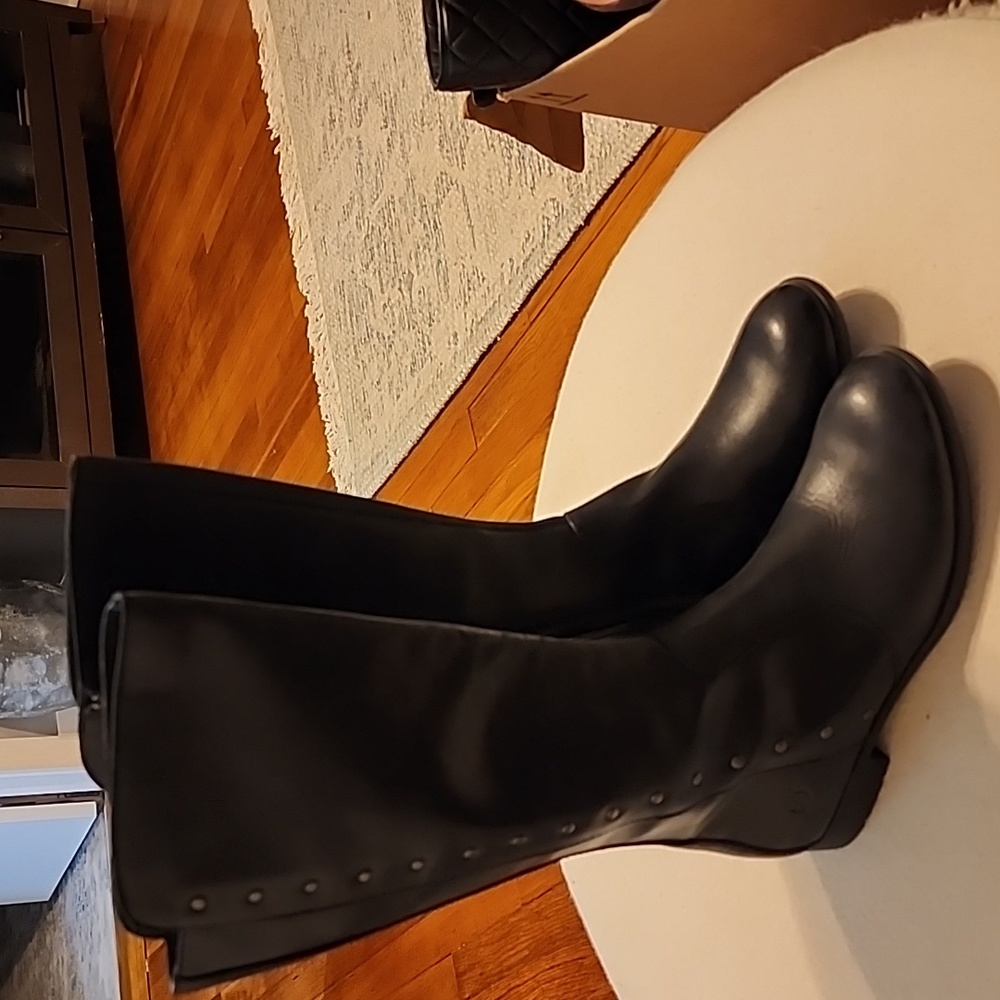 BORN Tall Leather Boots